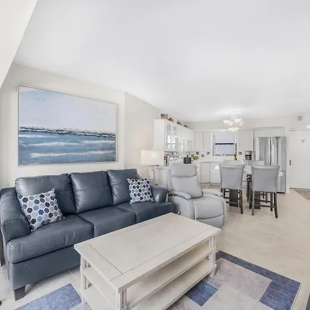 Villa Anglers Cove J-204